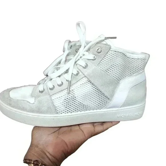 Michael Kors Matty High top sneakers. Size 9.5 - Picture 4 of 12